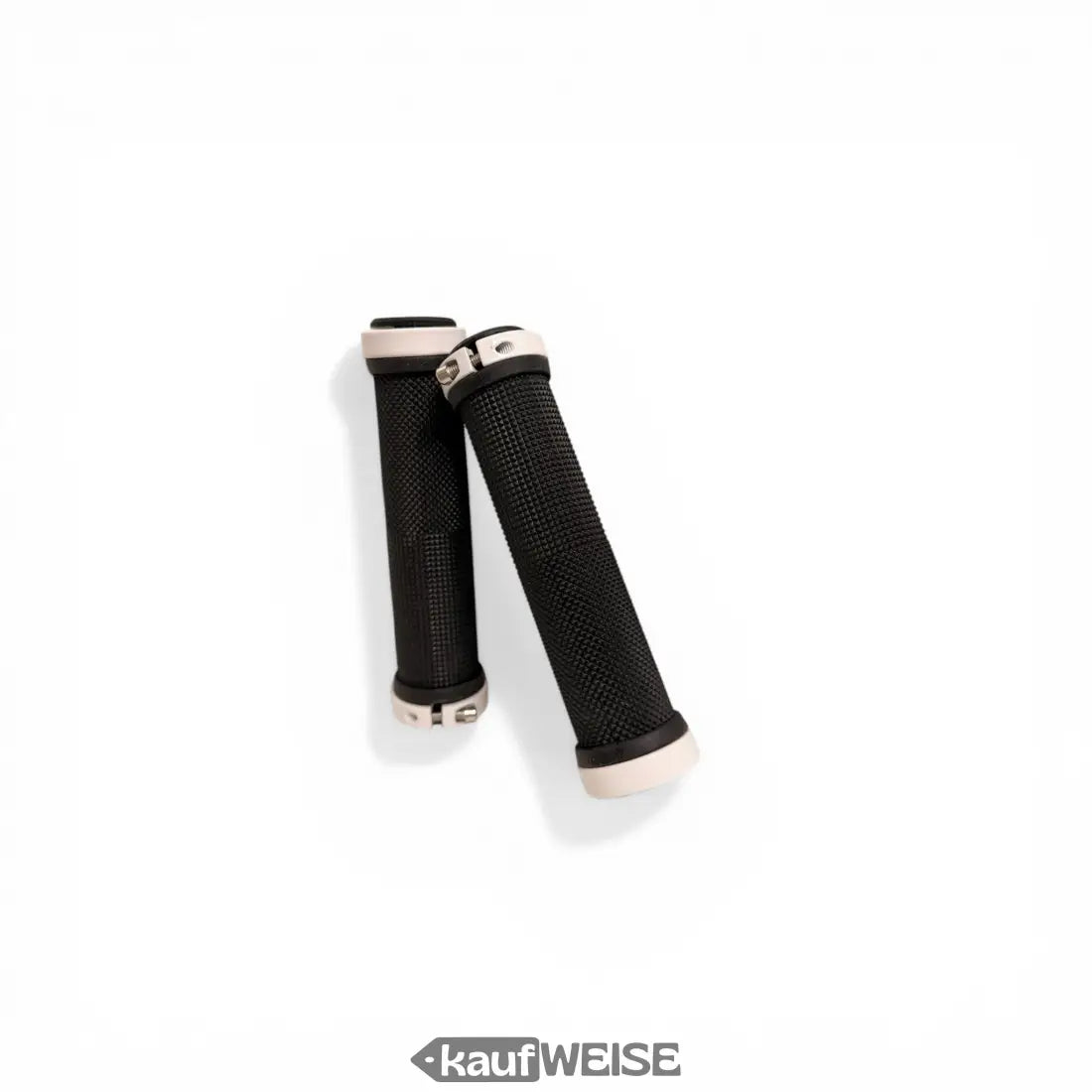 Schwarze urban armor griffe mit silbernen metallklemmen und endkappen für scooter und fahrräder 22mm